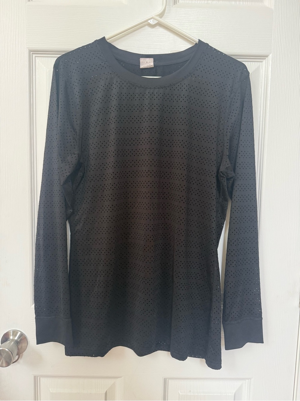 Zyia Active Women's Black Long-Sleeve